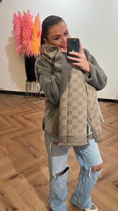 DELUXE FAKE FUR JAS GREY