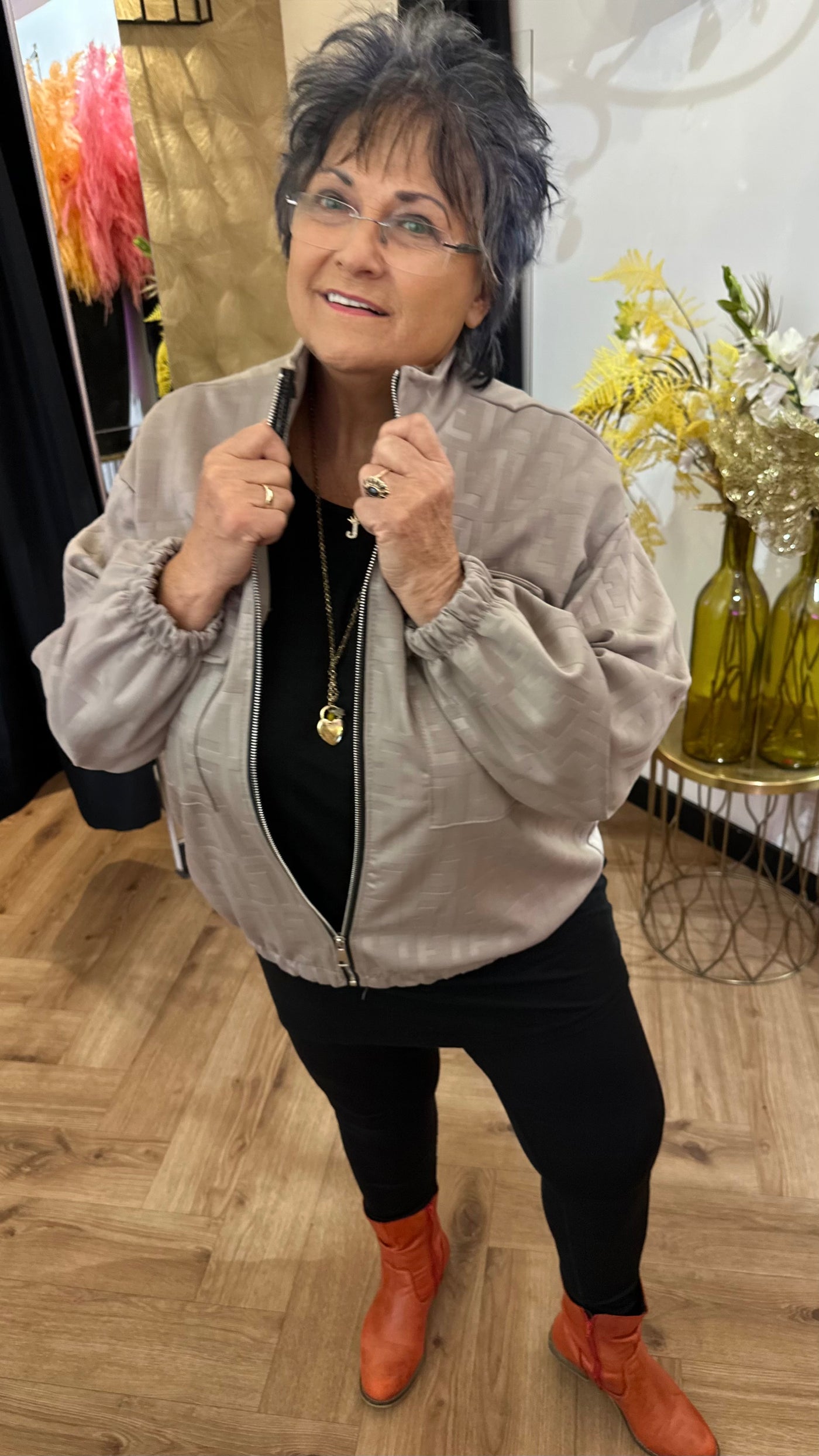 FF BOMBER TAUPE