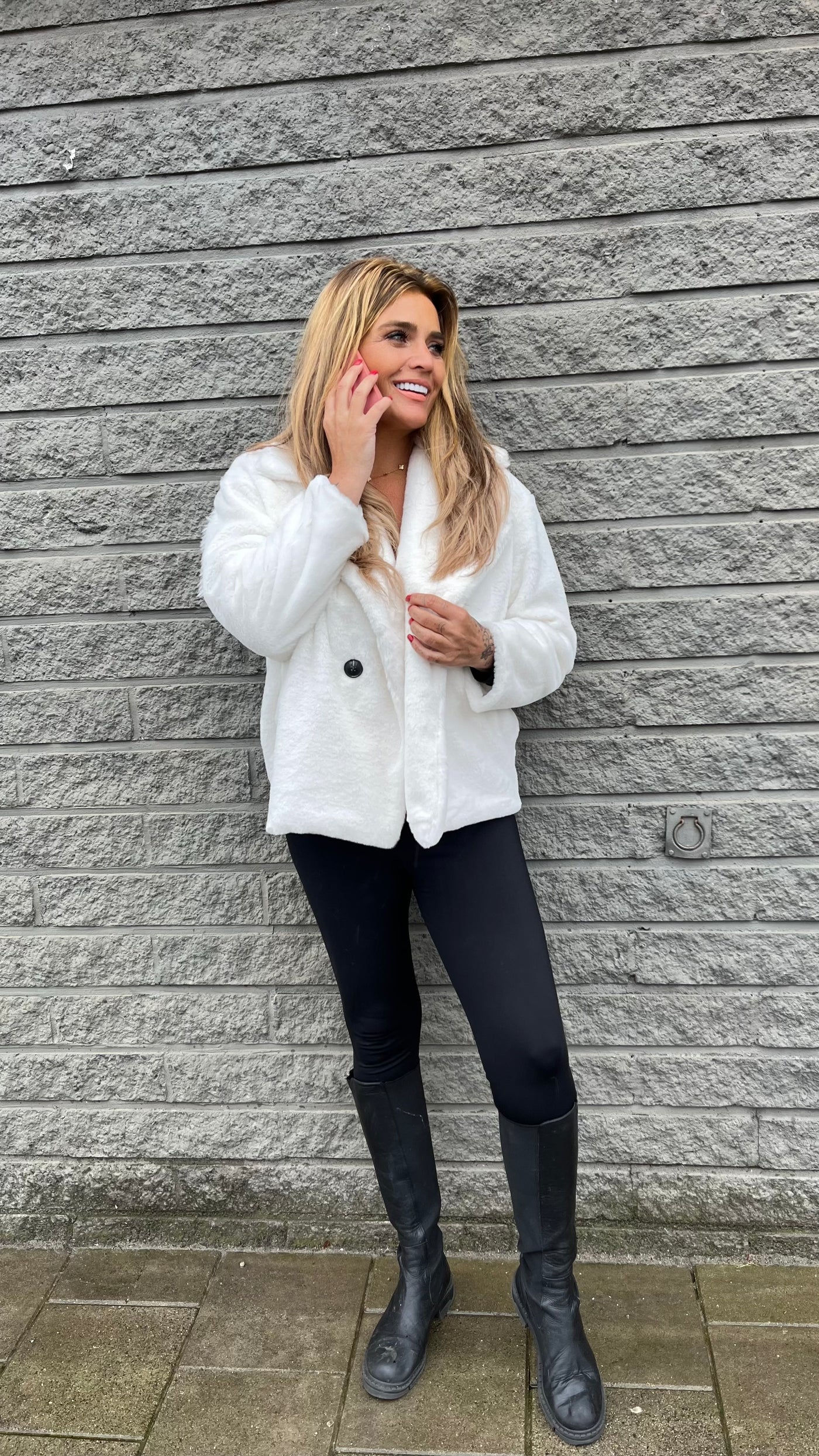 DELUXE FAKE FUR JACKET WHITE